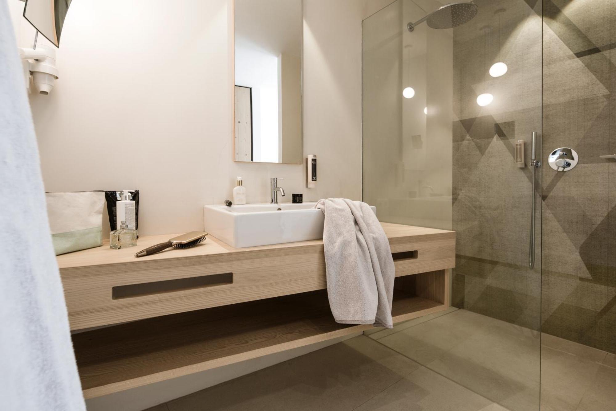 Hotel Weisses Kreuz Бурґузіо Номер фото