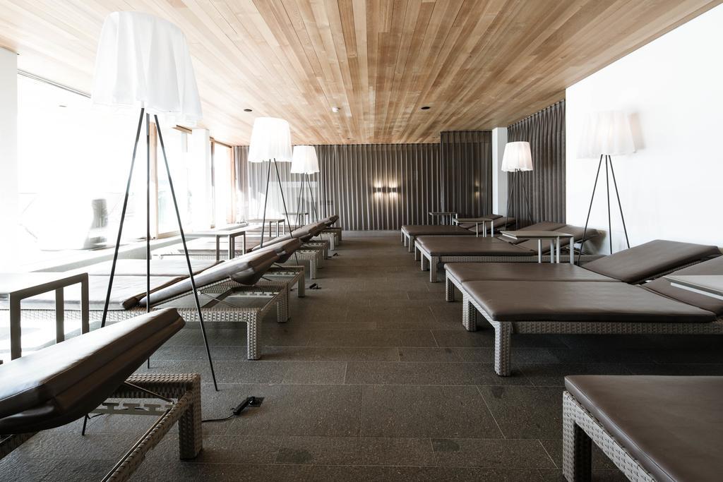 Hotel Weisses Kreuz Бурґузіо Екстер'єр фото