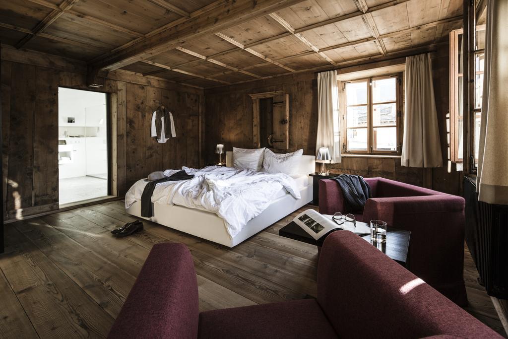 Hotel Weisses Kreuz Бурґузіо Екстер'єр фото